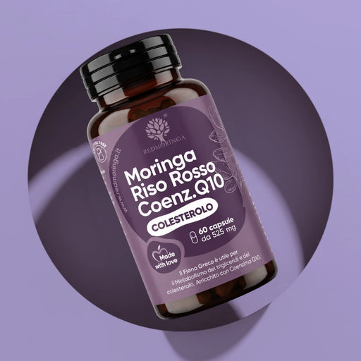Dose Moringa Riso Rosso Coenz. Q10 von RedMoringa, Nahrungsergänzungsmittel mit 60 Kapseln à 525 mg, lila Hintergrund
