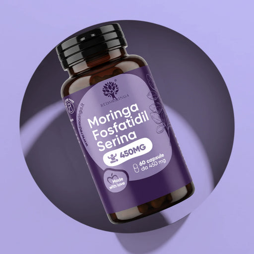 Dose Moringa Phosphatidylserin 450 mg von RedMoringa, Nahrungsergänzungsmittel mit 60 Kapseln, auf lila Hintergrund
