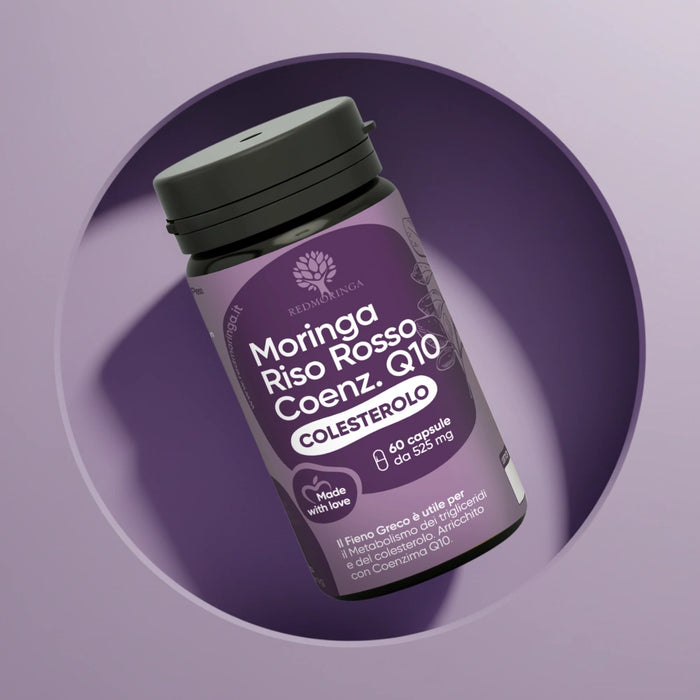  Confezione dell'integratore RedMoringa Colesterolo con Moringa, Riso Rosso e Coenzima Q10. Il flacone contiene 60 capsule da $525$ mg progettate per il metabolismo dei trigliceridi.